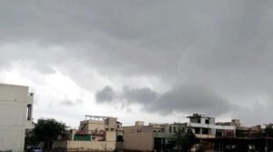 کراچی میں بارش کے کیا امکانات ہیں؟