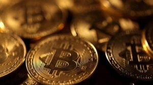 کریپٹو کے سرمایہ کار پالیسی جیت کے منتظر ہیں ، جس نے بٹ کوائن کو اعلی ریکارڈ کرنے کے لئے پیش کیا ہے