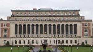 کولمبیا یونیورسٹی ٹرمپ کی تحقیقات کو حل کرنے کے لئے 200 ملین ڈالر سے زیادہ کی ادائیگی کرے گی