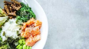 کیا کھانے کو اچھالنے سے وزن کم ہونے میں مدد ملتی ہے؟