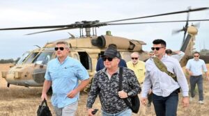 اسرائیل پر بڑھتے ہوئے دباؤ کے درمیان ٹرمپ کا ایلچی جنگ کے خاتمے کے لئے غزہ کے منصوبے پر تیرتا ہے