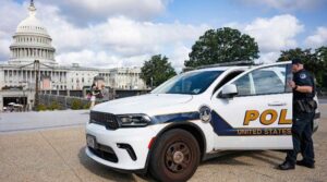 امریکی دارالحکومت ٹرمپ پر پولیس کے قبضے پر مقدمہ چلانے کے بعد معاہدہ ہوا