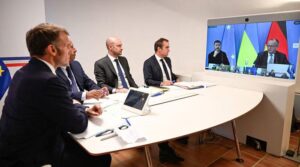 اگر پوتن یوکرائن کے امن کو روکتا ہے تو ٹرمپ کو 'شدید نتائج' کی دھمکی دی جاتی ہے