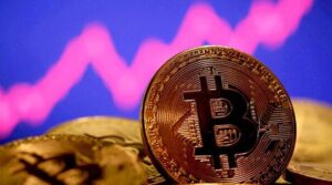 بٹ کوائن نے 4 124،000 سے زیادہ ریکارڈ کو نشانہ بنایا