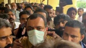 سعید غنی کے بھائی نے حکومت کے ملازم حملہ کیس میں پولیس کی تحویل میں ریمانڈ حاصل کیا