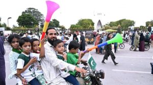 سندھ 14 اگست کو بہترین سجاوٹ والی گاڑی ، دکان یا عمارت سے نوازنے کے لئے