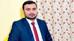 صحافی خواور حسین کار میں گولی مار کر ہلاک ہوئے