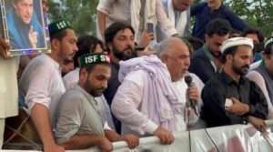 پی ٹی آئی 14 اگست کو احتجاج کا دوسرا مرحلہ منعقد کرے گا: اسد قیصر