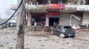 کراچی گودام دھماکے سے موت کی تعداد چھ پر چڑھ گئی۔ پولیس گرفتاری کے مالک
