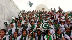 کیا اگست اگلے ہفتے چار دن کی تعطیلات لائے گا؟