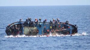 گامبیا کا کہنا ہے کہ مغربی افریقہ سے دور تارکین وطن کشتی کے کیپسائز میں کم از کم 70 ہلاک ہوگئے