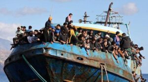 یمن کوسٹ سے کشتی ڈوبتے ہی کم از کم 54 تارکین وطن کی موت ہوتی ہے ،