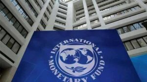 آئی ایم ایف نے موجودہ مالی سال میں پاکستان سے سرکلر قرض کو صفر تک کم کرنے کو کہا ہے