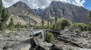 جی بی چڑھنے کا موسم آب و ہوا کی آفات ، چیلنجوں کی وجہ سے شدید متاثر ہوا