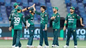 پاکستان نے عمان پر غالب جیت کے ساتھ ایشیا کپ 2025 کی مہم کا آغاز کیا
