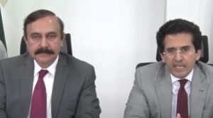 گورنمنٹ نئے گیس رابطوں ، صارفین کو RLNG حاصل کرنے پر پابندی عائد کرتا ہے