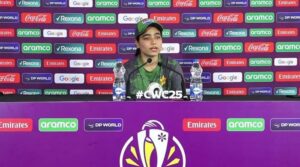 ہندوستان کے تصادم سے پہلے ، پاکستان کی فاطمہ ثنا کا کہنا ہے کہ صرف 'گیم' پر توجہ دیں